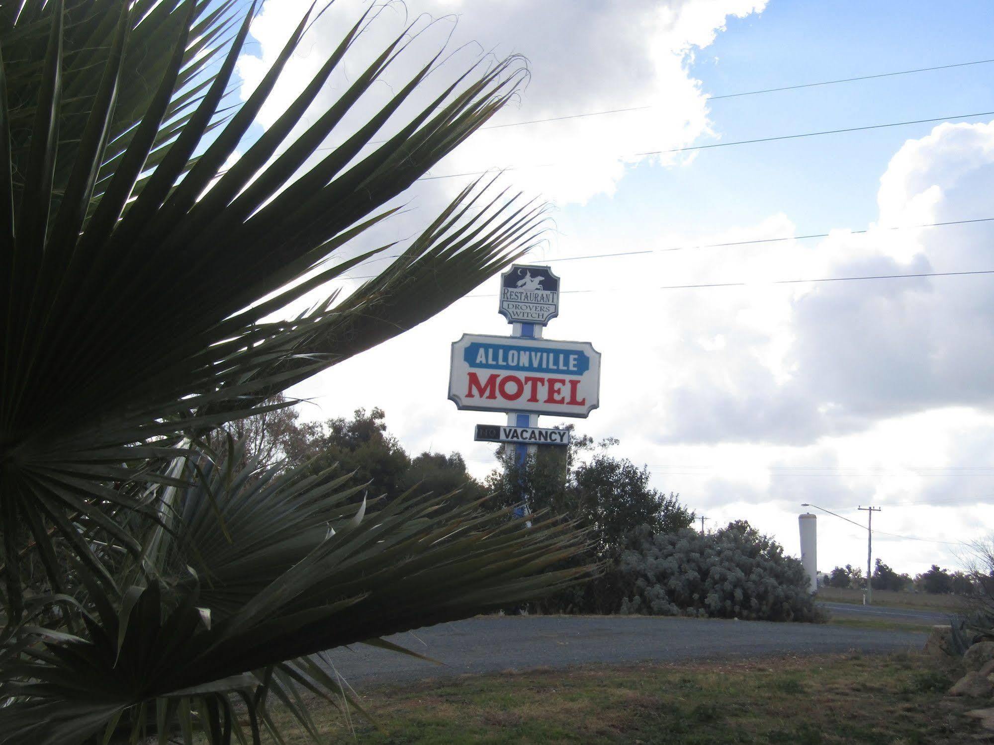 Allonville Gardens Motel Wagga Wagga Dış mekan fotoğraf